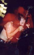 y2-th.jpg
